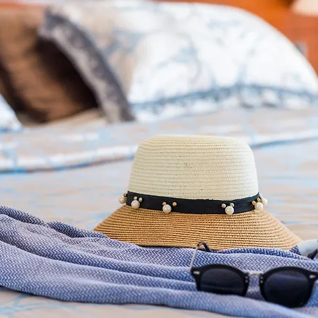 Διαμέρισμα Nicol - With Terrace