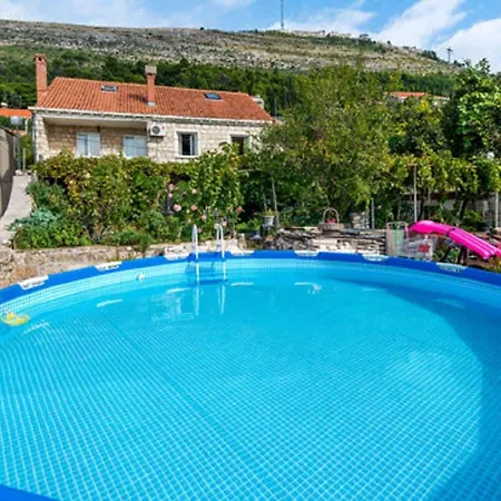 Nicol - With Terrace * Ragusa